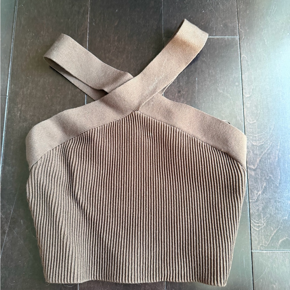 Aritzia Babaton Ribbed Top